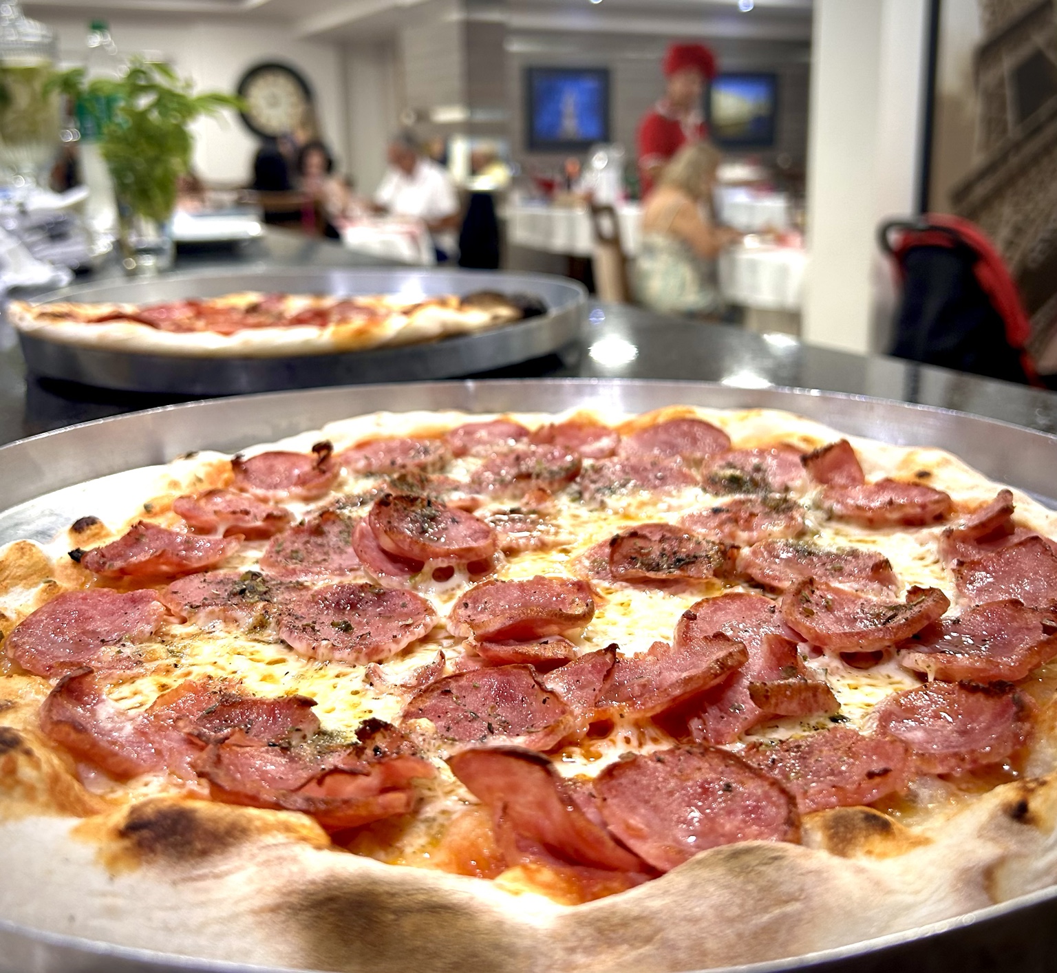 Pizza artesanal de calabresa